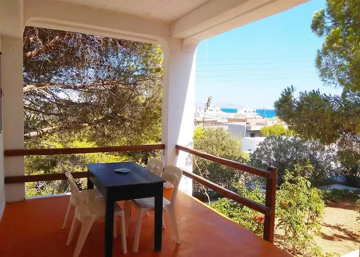 Stouki Seaview House *